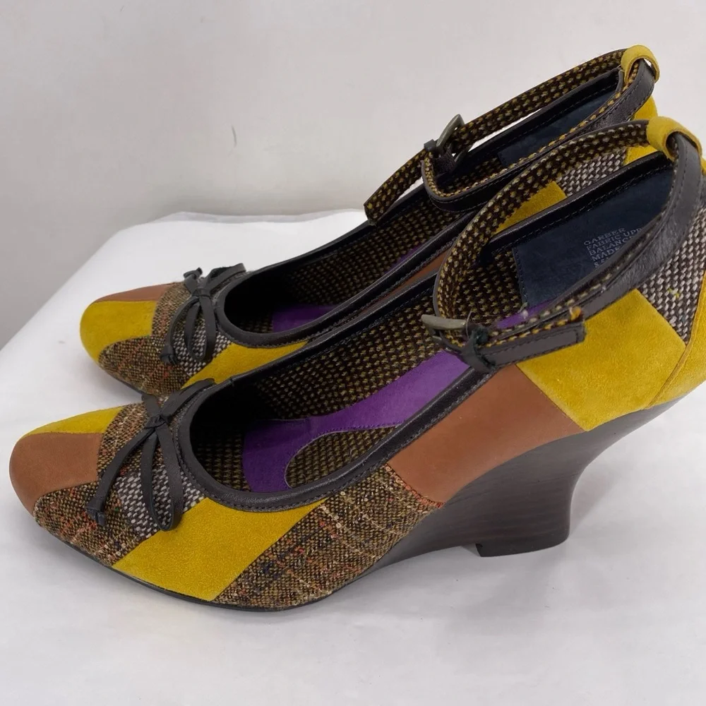 Kensie yellow & brown patchwork wedges - Picture 4 of 9